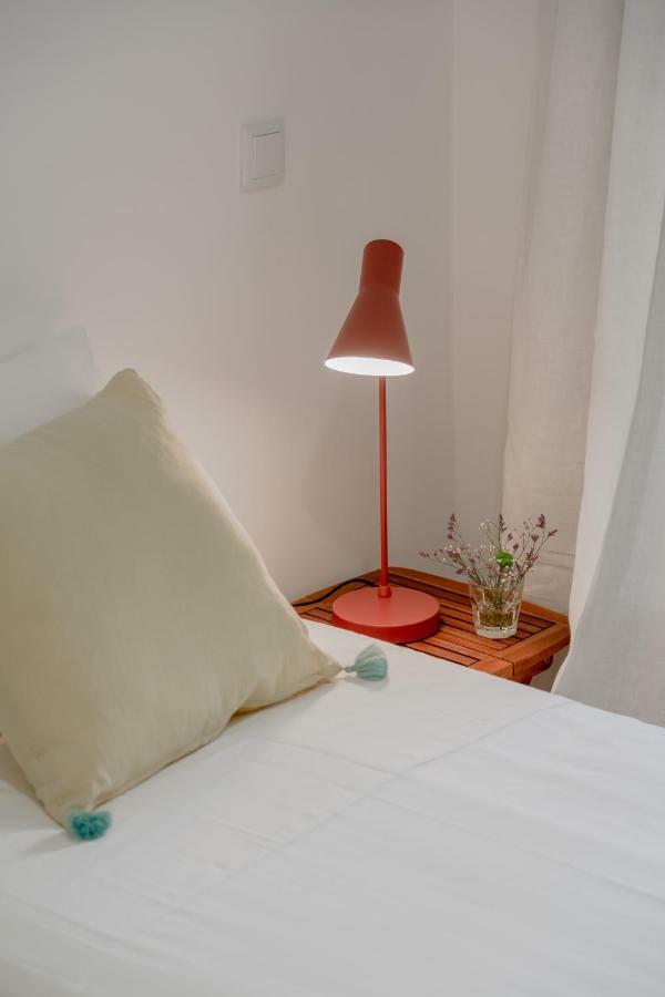 Bright & Spacious With Orange Tree Patio, By Timecooler Lisboa Екстериор снимка